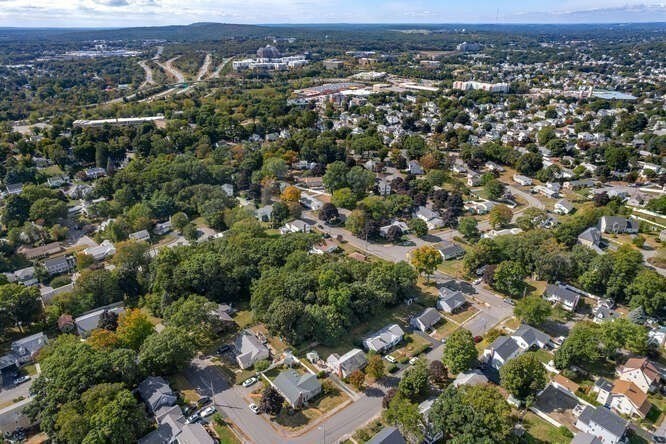 21 Edwards Road Braintree, MA 02184 - Photo 25 of 28 Gallery Image 25