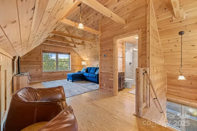 $1,500,000 | 138 Silvertree Lane, Lake Lure, NC 28746