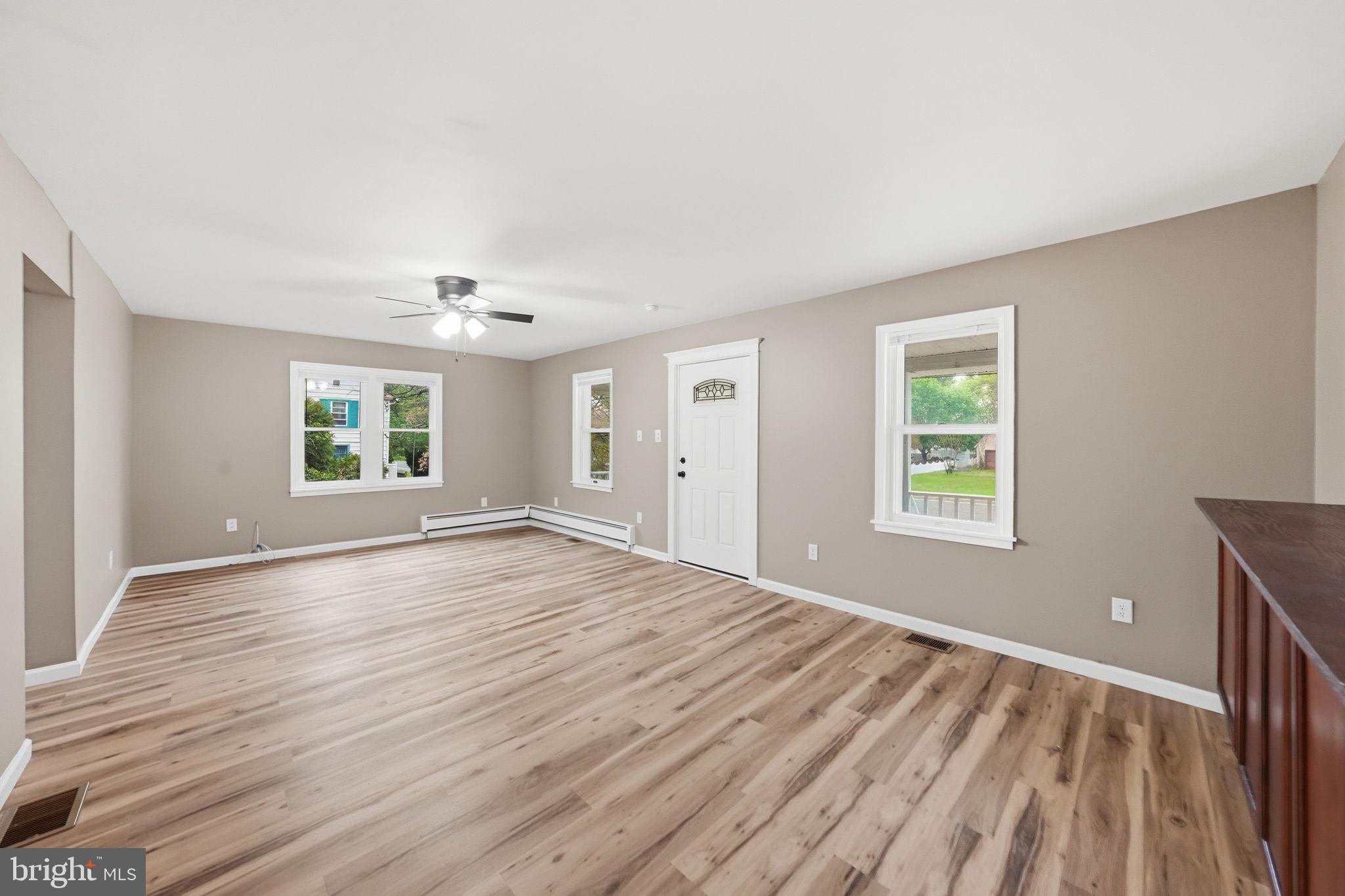 755 Main Street Sewell, NJ 08080 - Photo 10 of 43
