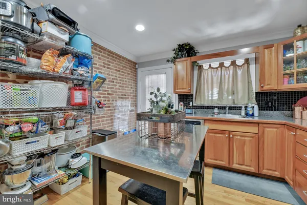 $2,300 | 2717 Fait Avenue, Baltimore, MD 21224