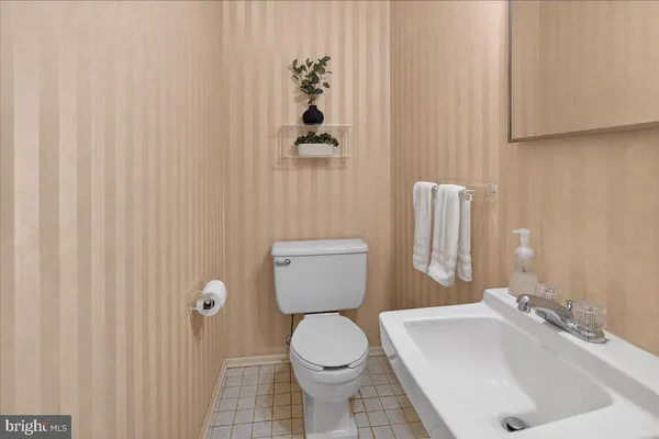 $579,900 | 7 Stanford Court, East Windsor, NJ 08520