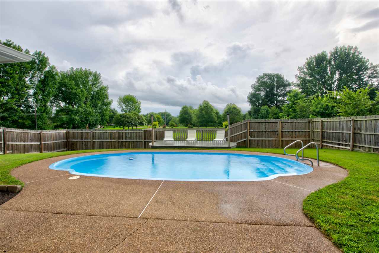 1091 Tracy Road Millington, TN 38053 - Photo 2 of 23 Gallery Image 2