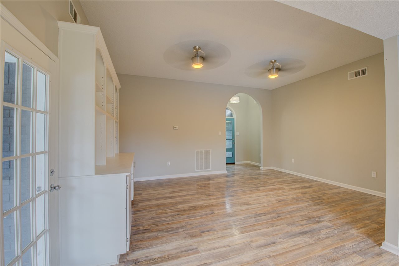 1091 Tracy Road Millington, TN 38053 - Photo 12 of 23 Gallery Image 12