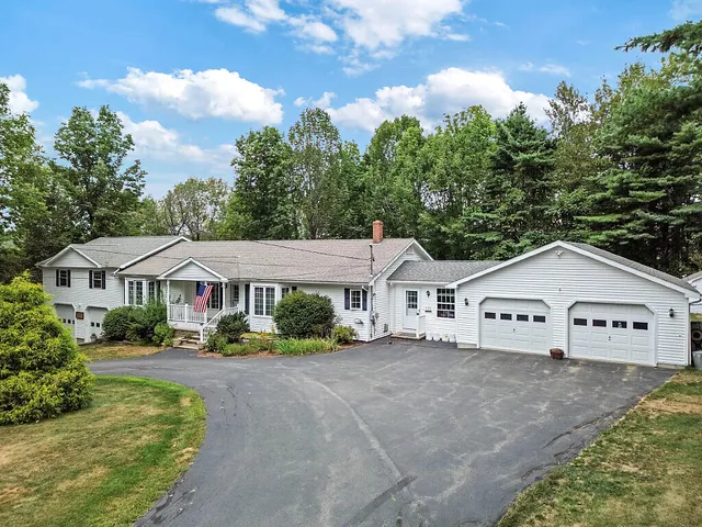 $499,000 | 336 Main Street, Winthrop, ME 04364