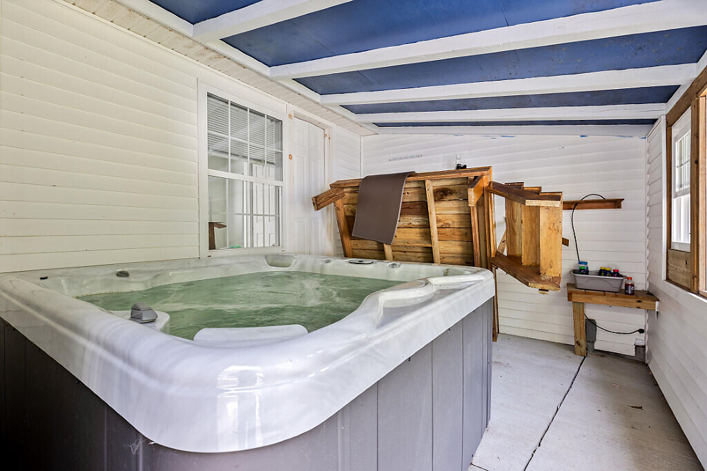 336 Main Street Winthrop, ME 04364 - Photo 21 of 84 81_BP5A0610_DxO_mls