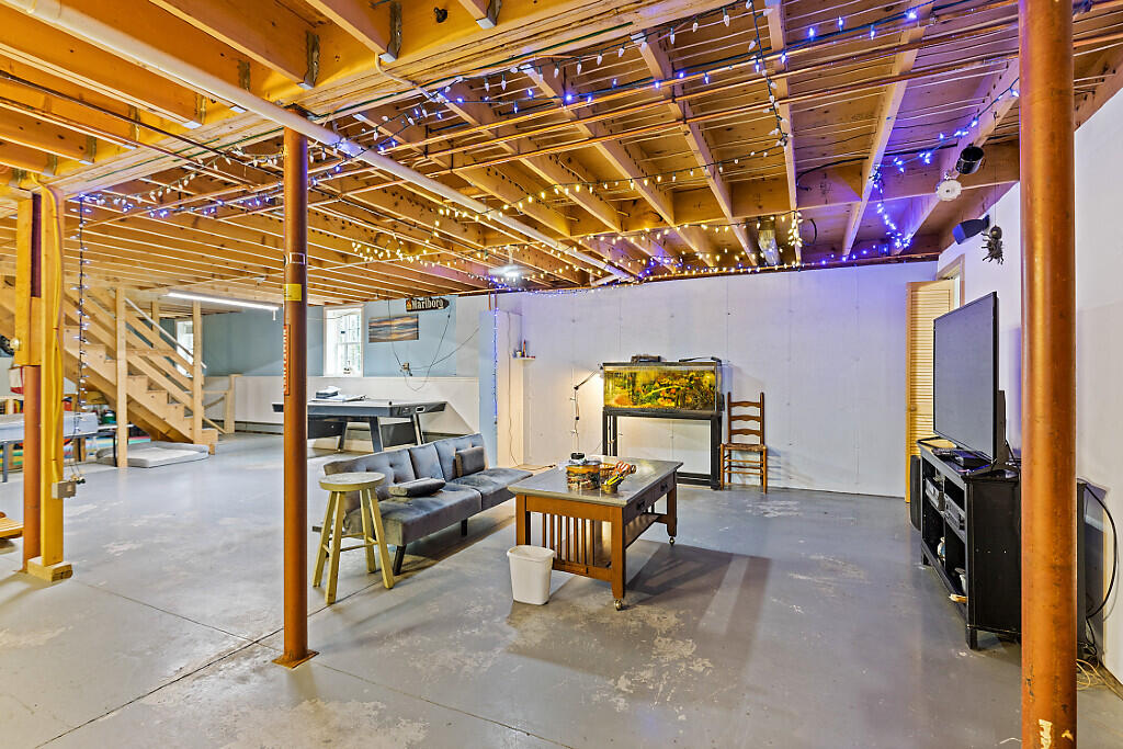 336 Main Street Winthrop, ME 04364 - Photo 48 of 84 88_BP5A0144_DxO_mls