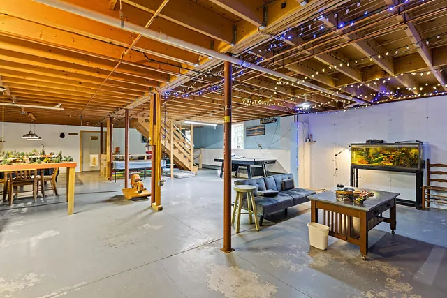 $499,000 | 336 Main Street, Winthrop, ME 04364