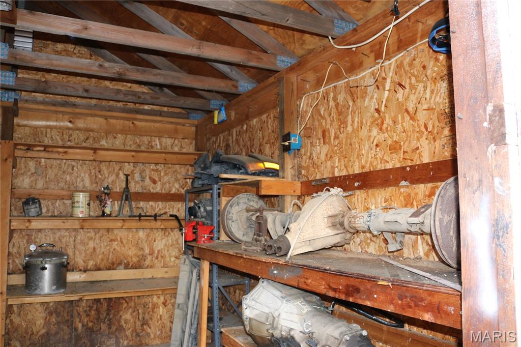 100 Rottie Lane Cuba, MO 65453 - Photo 16 of 31