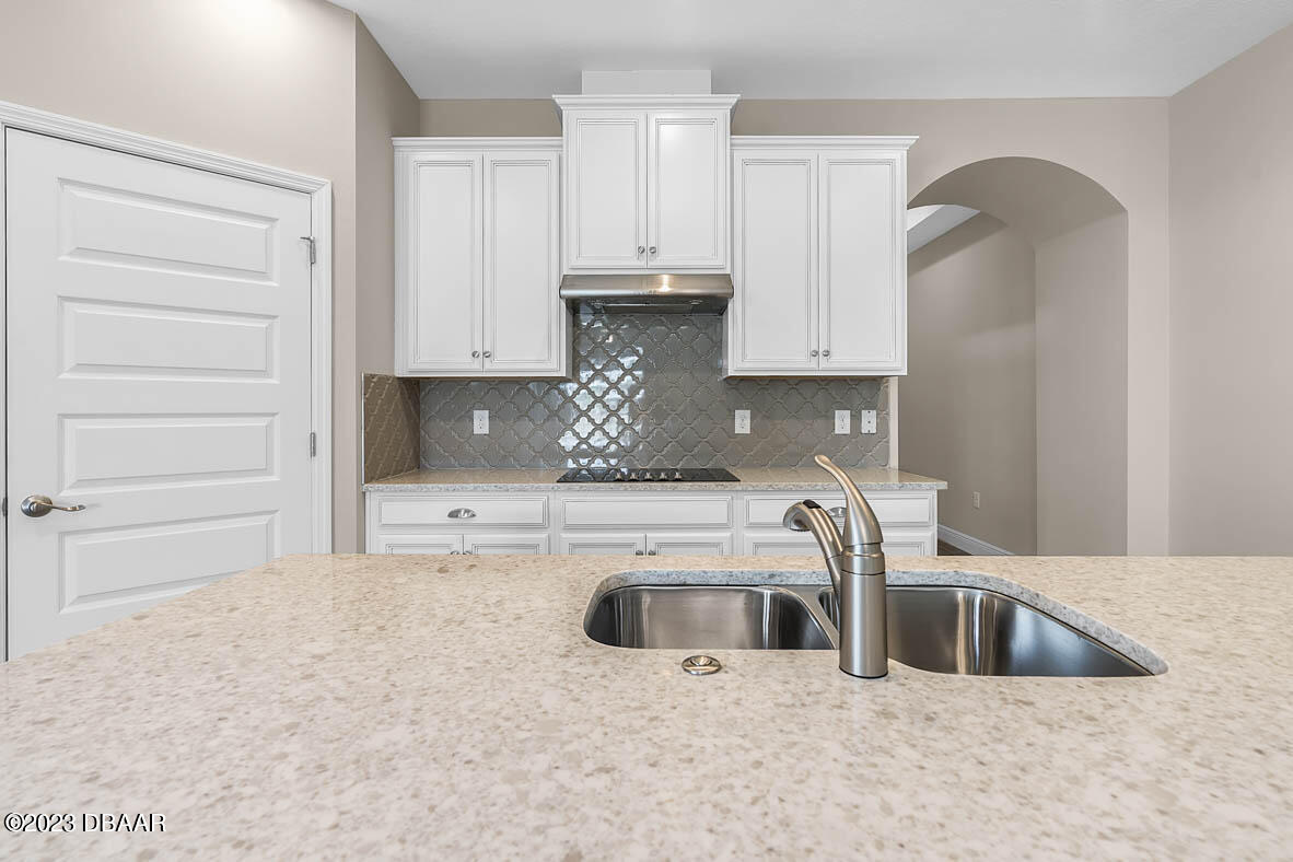 2974 Monaghan Drive Ormond Beach, FL 32174 - Photo 6 of 27 4 kitchen