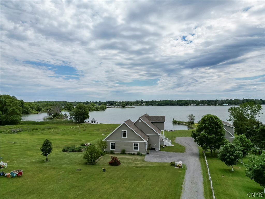 28253 Stony Point Road Cape Vincent, NY 13618 - Photo 4 of 49