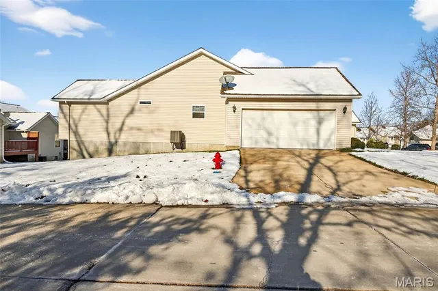 $239,900 | 115 Fort Dodge Drive, Wright City, MO 63390