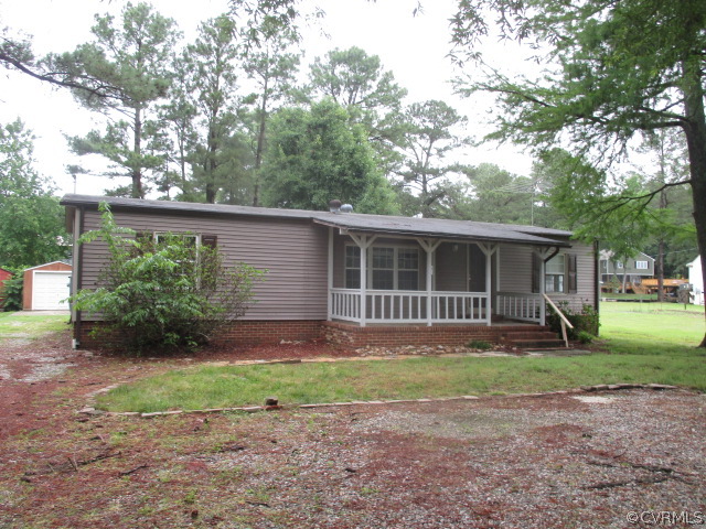 4100 South Riverside Drive Lanexa, VA 23089 - Photo 1 of 17 Gallery Image 1