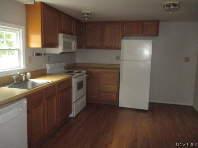 4100 South Riverside Drive Lanexa, VA 23089 - Photo 7 of 17 Gallery Image 7