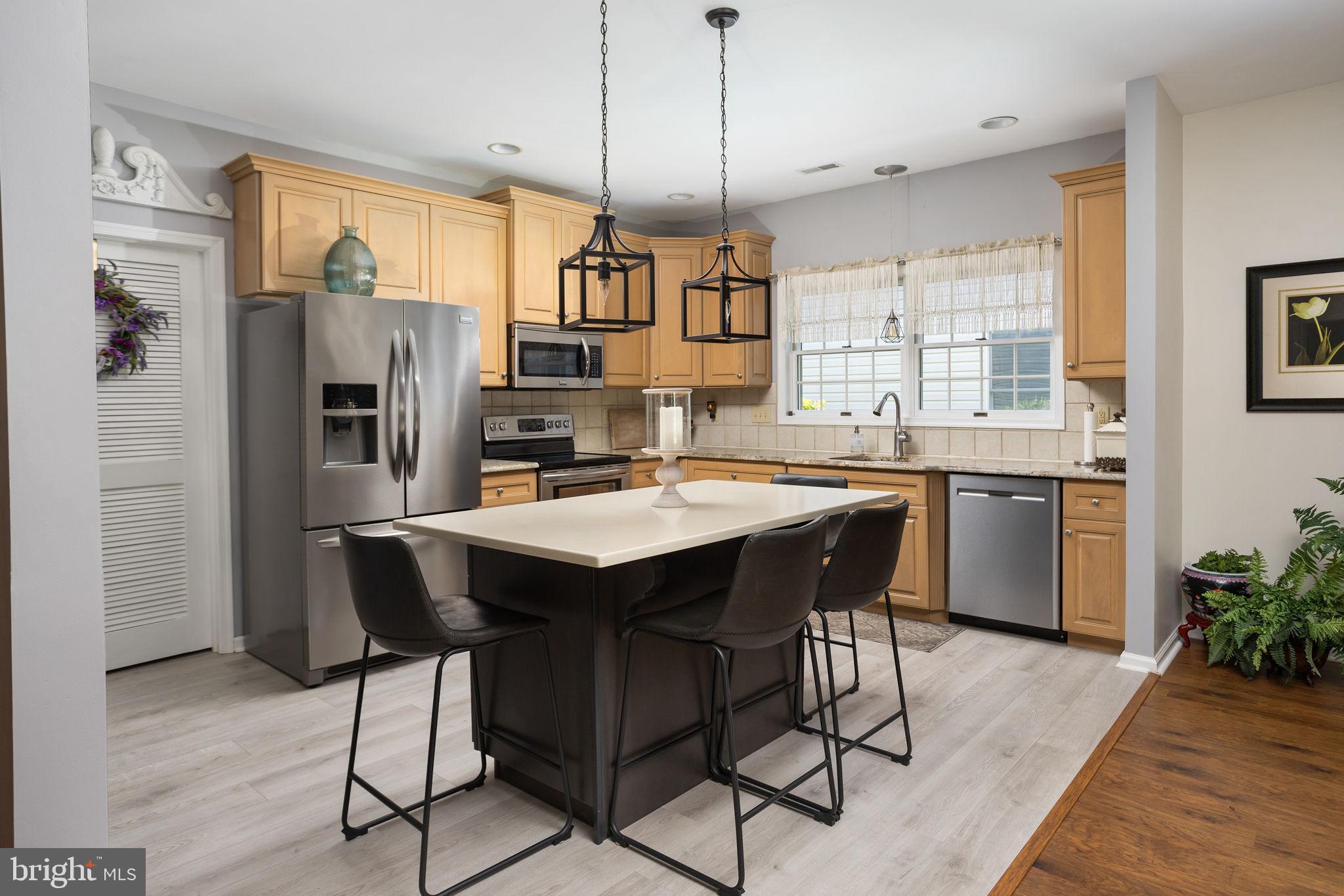 6 Laurel Ridge Lane Columbus, NJ 08022 - Photo 11 of 29