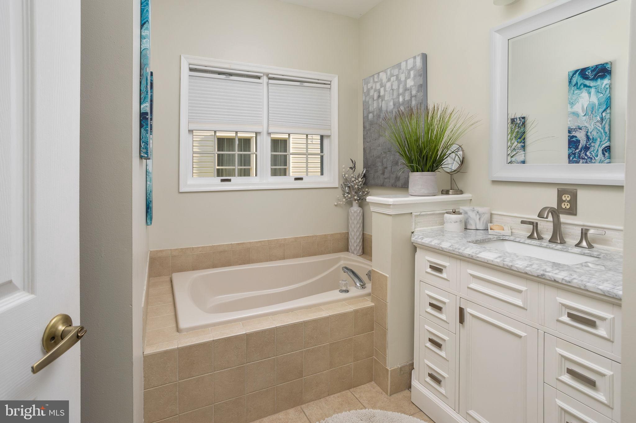 6 Laurel Ridge Lane Columbus, NJ 08022 - Photo 21 of 29