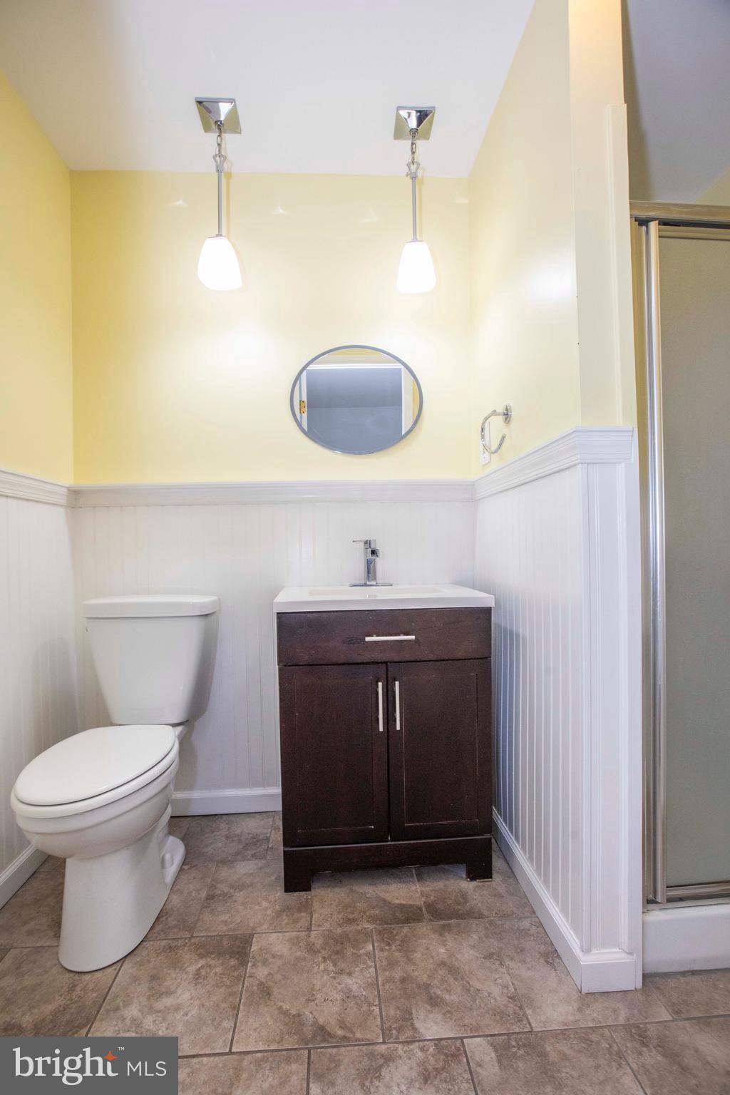 39 Tee Circle Reading, PA 19607 - Photo 24 of 33 Private bathroom connected to spare bedroom.