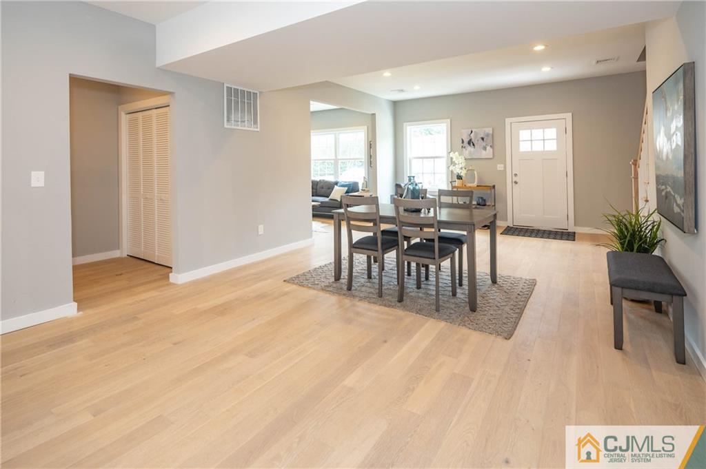 37 Markham Road Edison, NJ 08817 - Photo 11 of 30 a view of a dining room with furniture