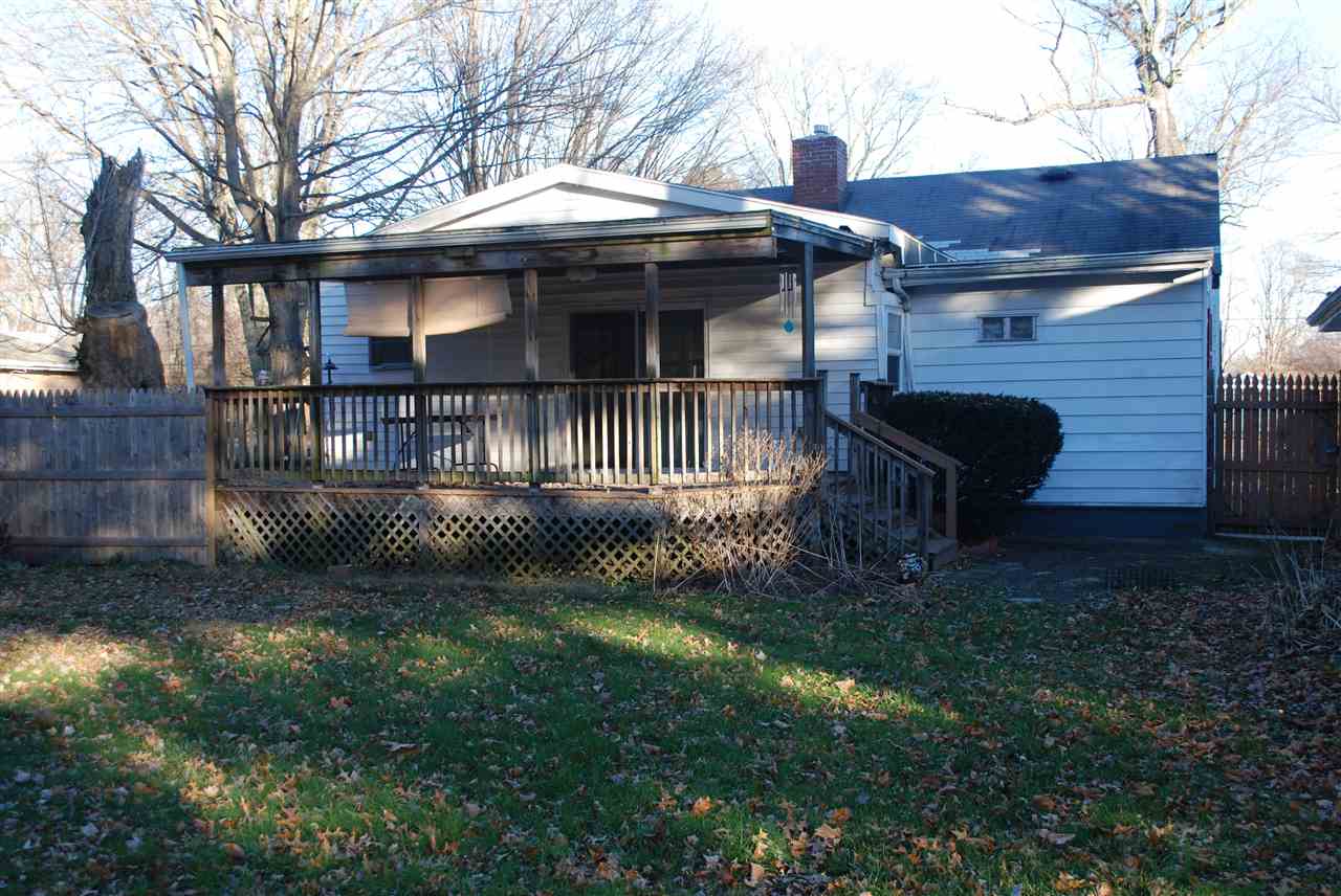 56149 Oak Road South Bend, IN 46619 - Photo 7 of 31