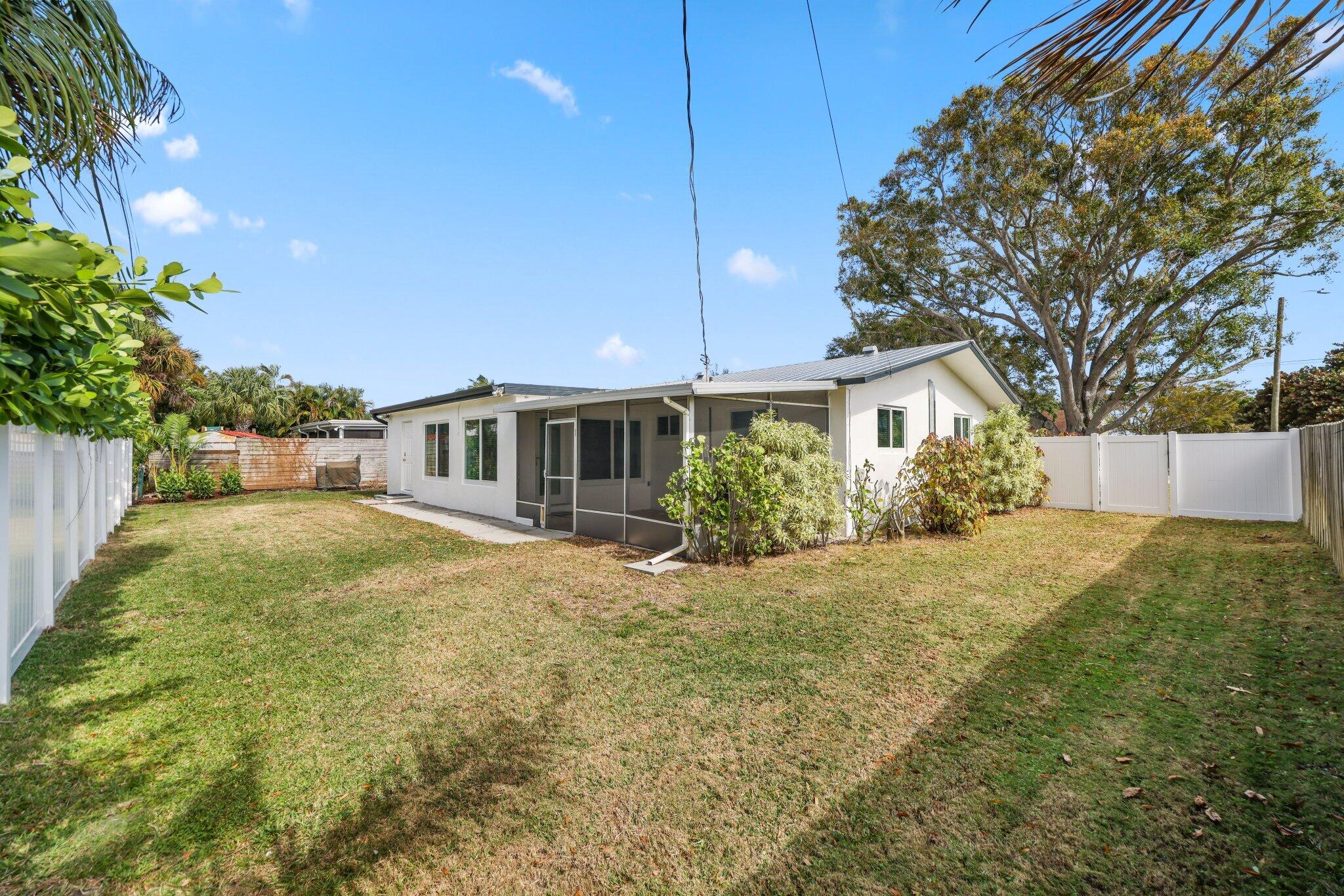 1510 Kingsley Road Jupiter, FL 33469 - Photo 43 of 53 1510 Kingsley Road - 43.jpg-SMALL