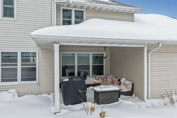 $439,900 | 4401 North Haymeadow Avenue, Appleton, WI 54913