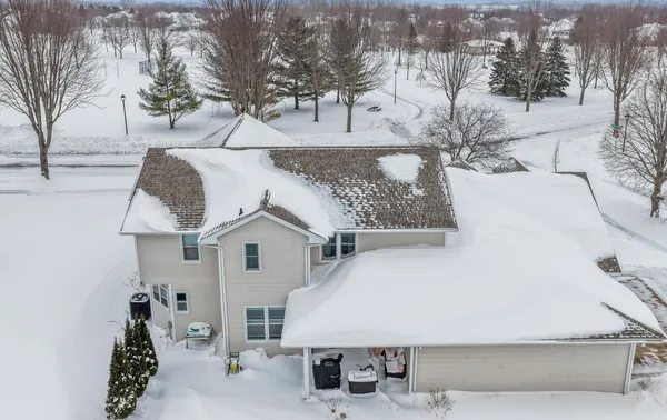 $439,900 | 4401 North Haymeadow Avenue, Appleton, WI 54913