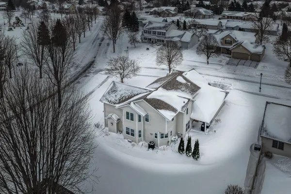 $439,900 | 4401 North Haymeadow Avenue, Appleton, WI 54913