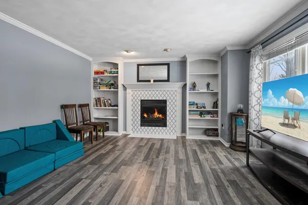 $439,900 | 4401 North Haymeadow Avenue, Appleton, WI 54913