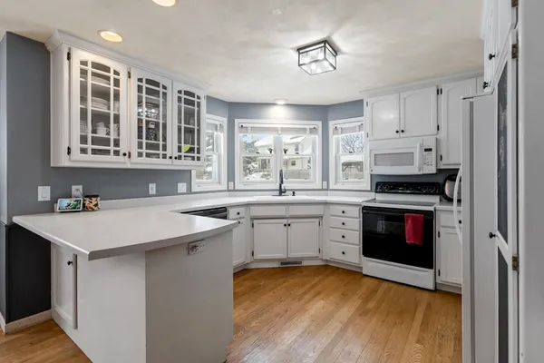 $439,900 | 4401 North Haymeadow Avenue, Appleton, WI 54913