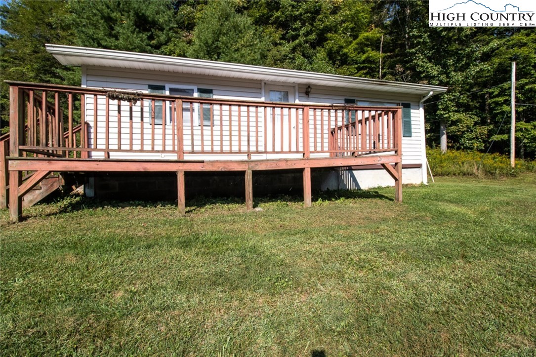 2266 Hubert Taylor Road Mountain City, TN 37683 - Photo 34 of 38 Gallery Image 34