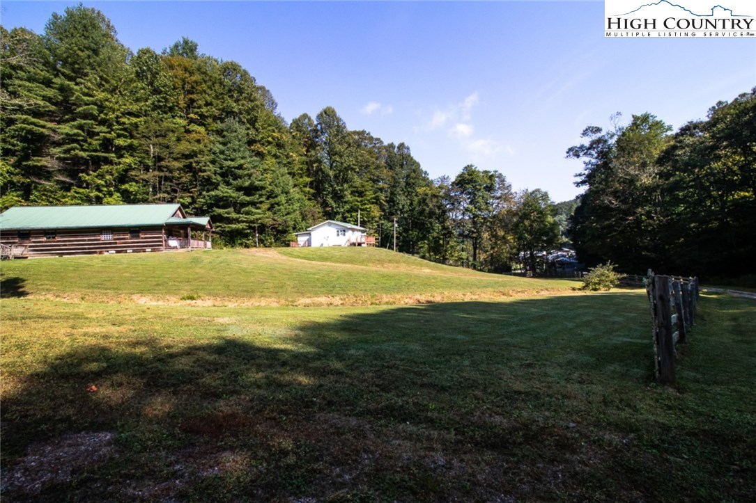 2266 Hubert Taylor Road Mountain City, TN 37683 - Photo 37 of 38 Gallery Image 37
