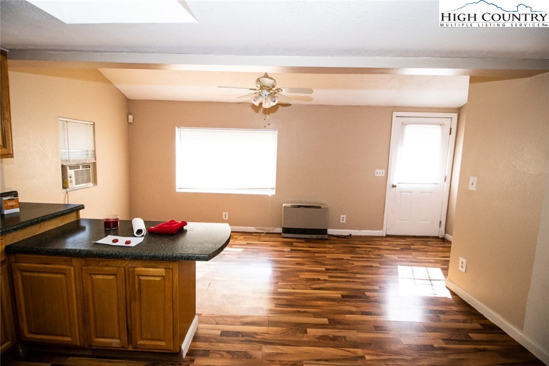 2266 Hubert Taylor Road Mountain City, TN 37683 - Photo 7 of 38 Gallery Image 7