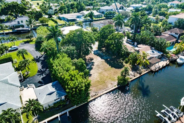 $1,050,000 | 818 Chukker Road, Delray Beach, FL 33483