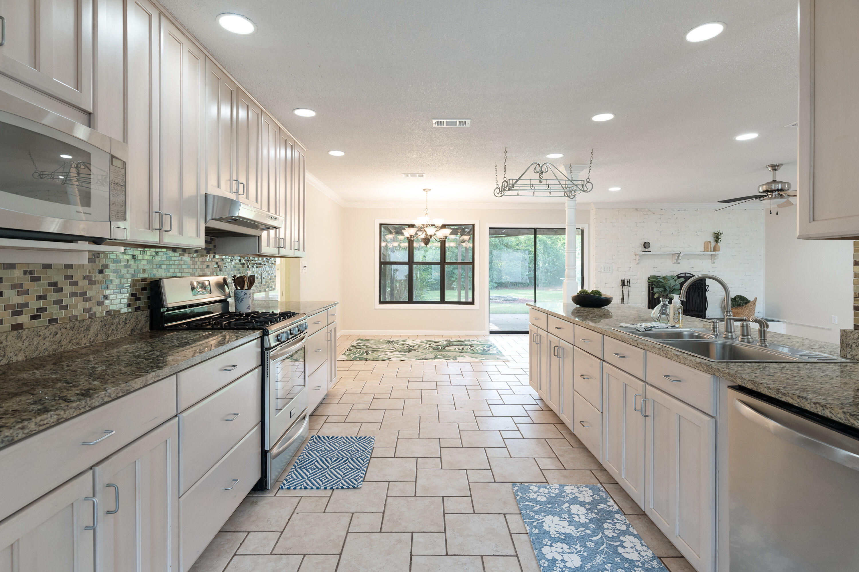 11 Eglin Drive Shalimar, FL 32579 - Photo 14 of 75 11 eglin dr-42