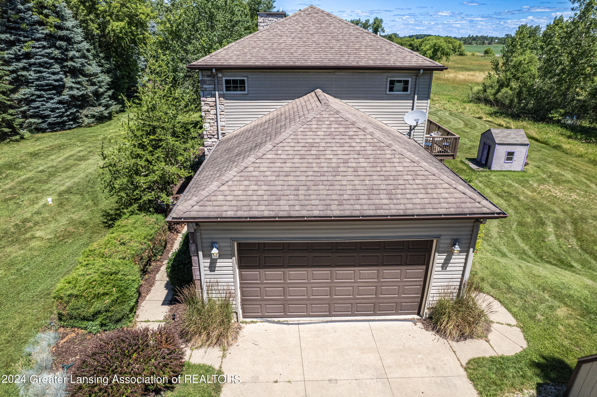 3020 Noble Road Williamston, MI 48895 - Photo 4 of 48 Side Garage