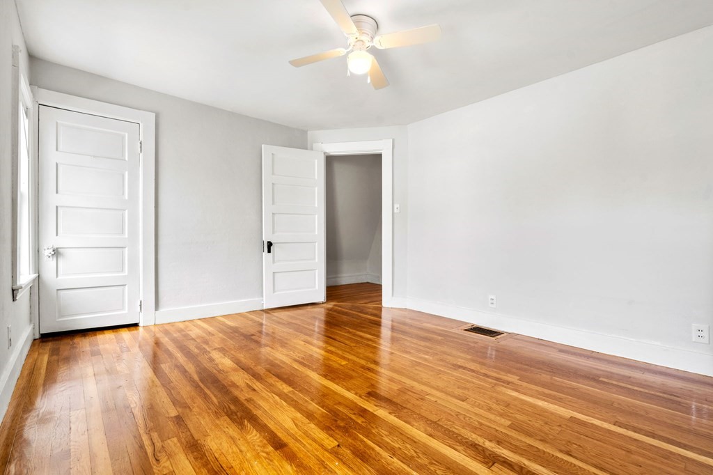 16 Lake Shore Road Lynn, MA 01904 - Photo 23 of 39 Gallery Image 23