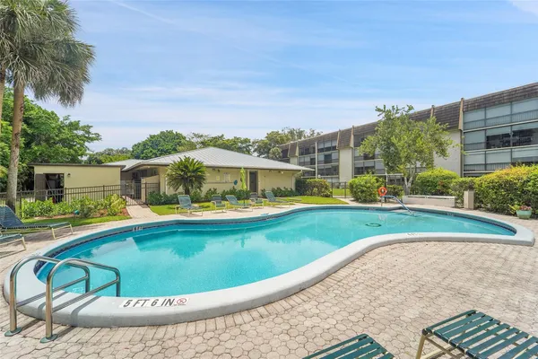 $2,500 | 6200 Northwest 44th Street, Unit 106, Lauderhill, FL 33319