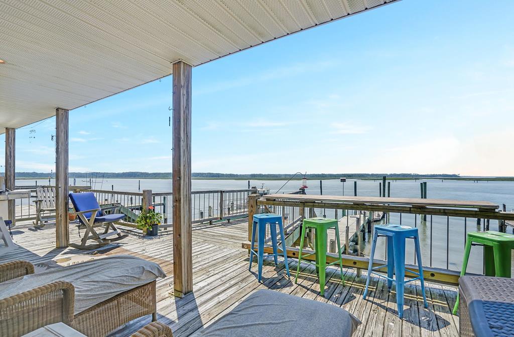 7442 East Side Road Chincoteague Island, VA 23336 - Photo 35 of 45