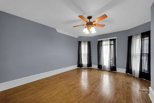 $299,000 | 268 Seneca Street, Elgin, IL 60120
