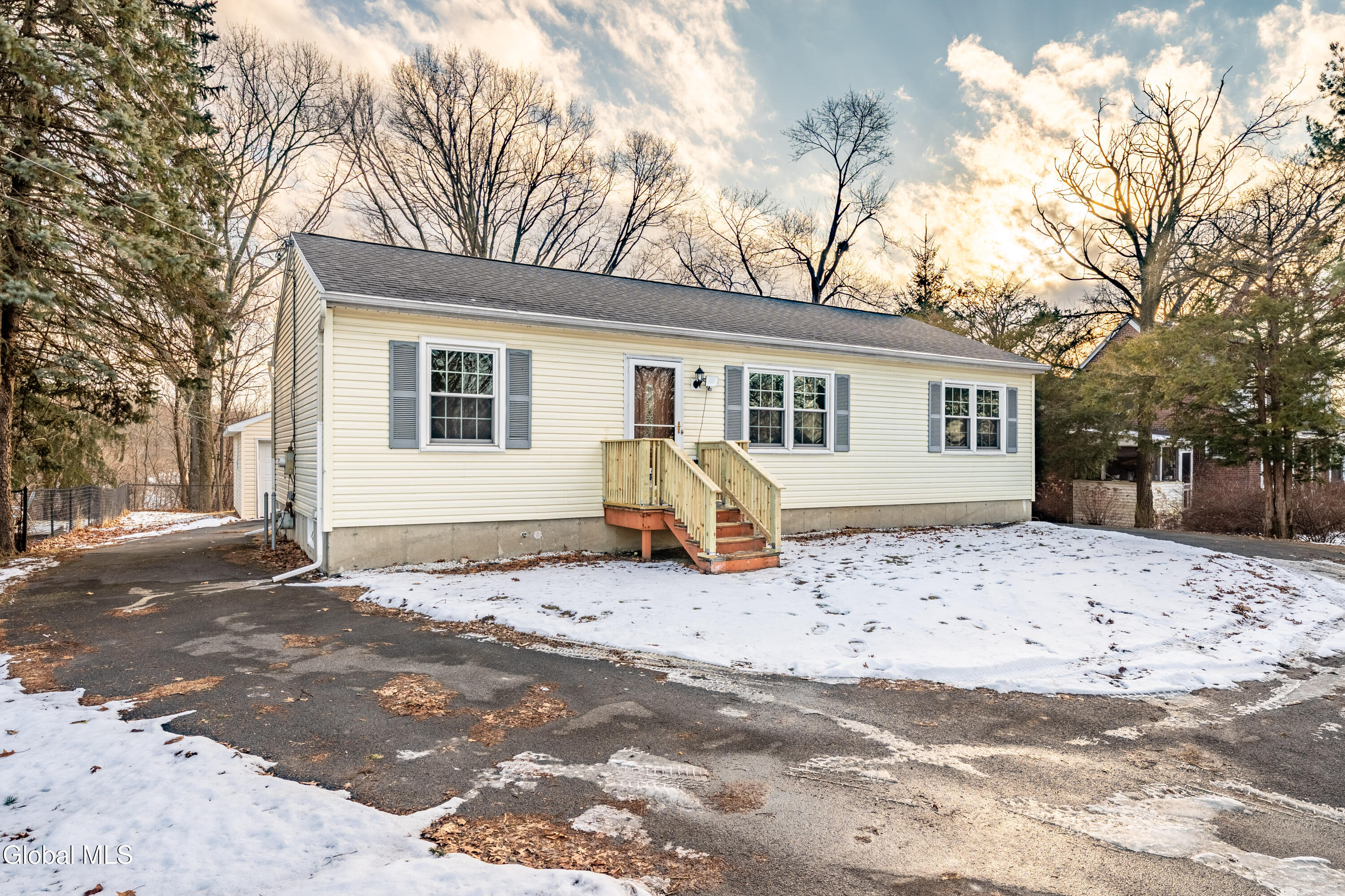 204 3rd Ave Extension Rensselaer, NY 12144 - Photo 2 of 14 DSC05754-HDR