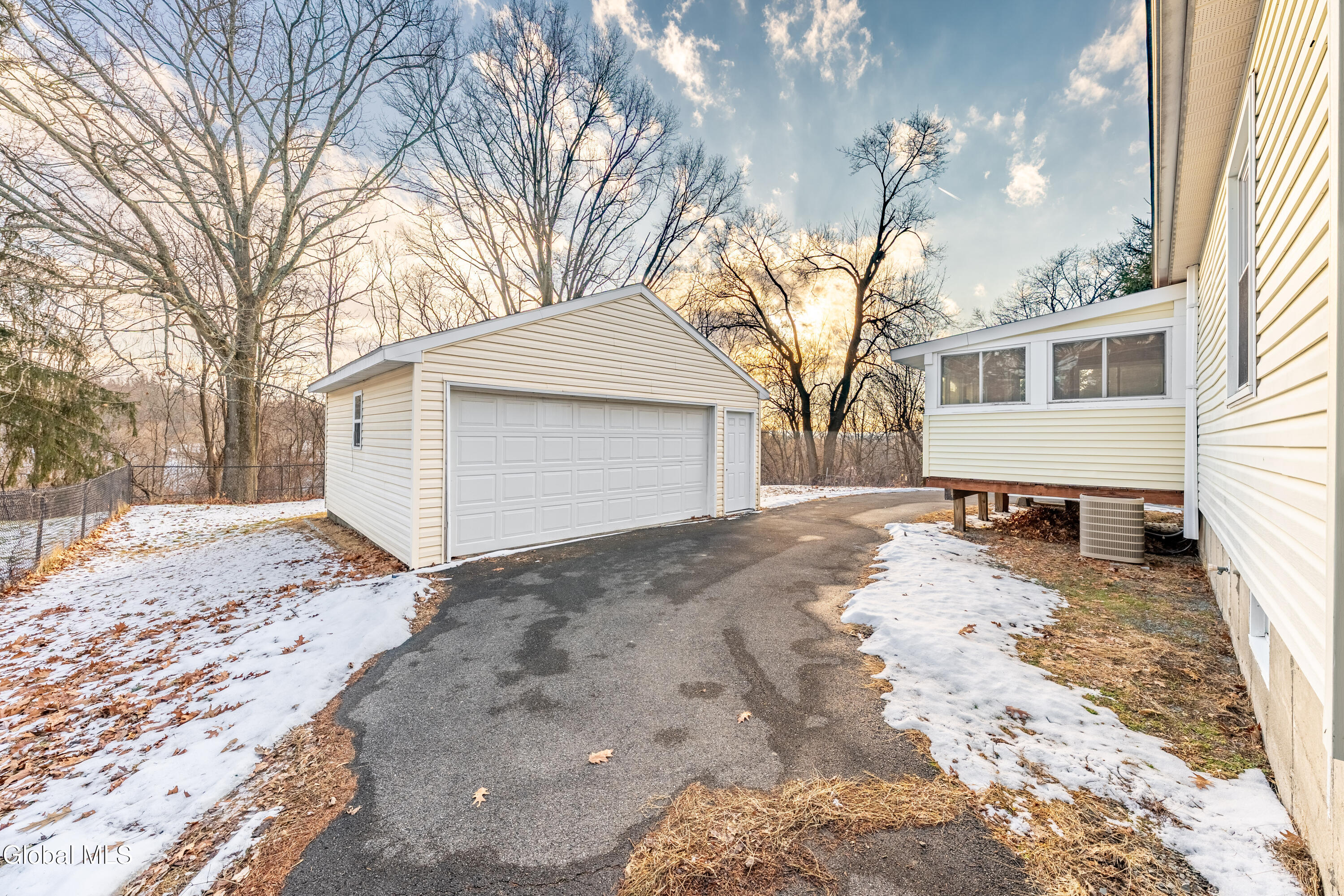 204 3rd Ave Extension Rensselaer, NY 12144 - Photo 3 of 14 DSC05759-HDR
