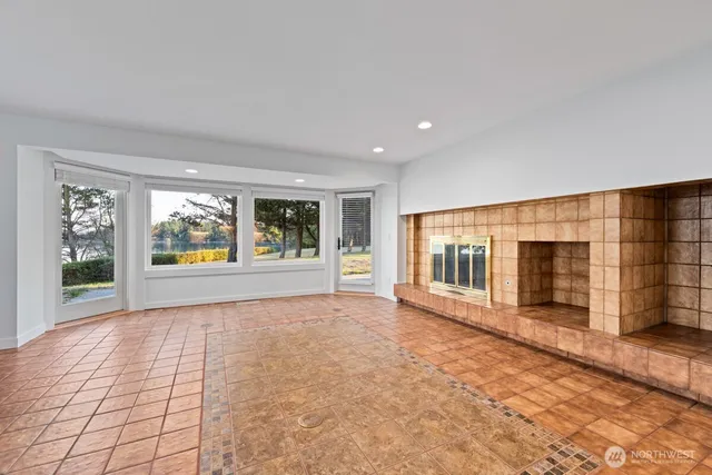 $2,988,880 | 111 Baker Lane, Friday Harbor, WA 98250