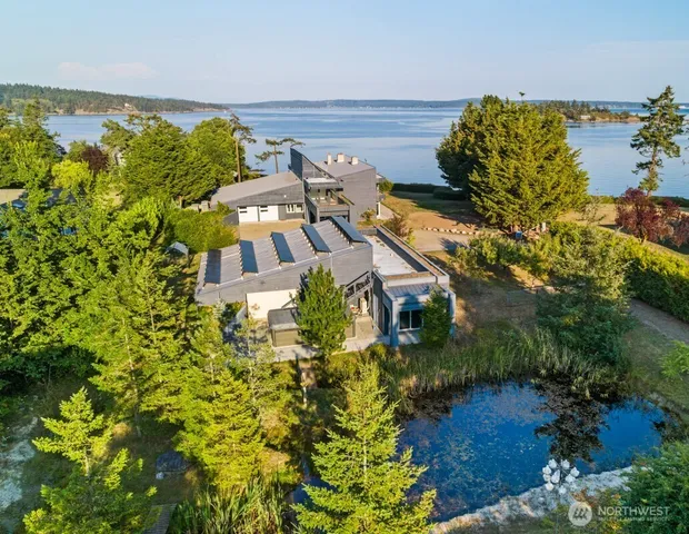 $2,988,880 | 111 Baker Lane, Friday Harbor, WA 98250