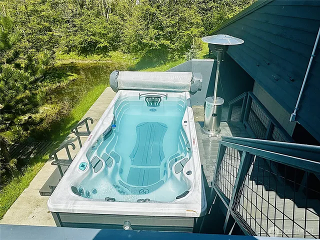 $2,988,880 | 111 Baker Lane, Friday Harbor, WA 98250