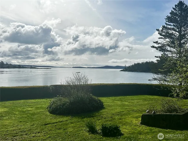 $2,988,880 | 111 Baker Lane, Friday Harbor, WA 98250
