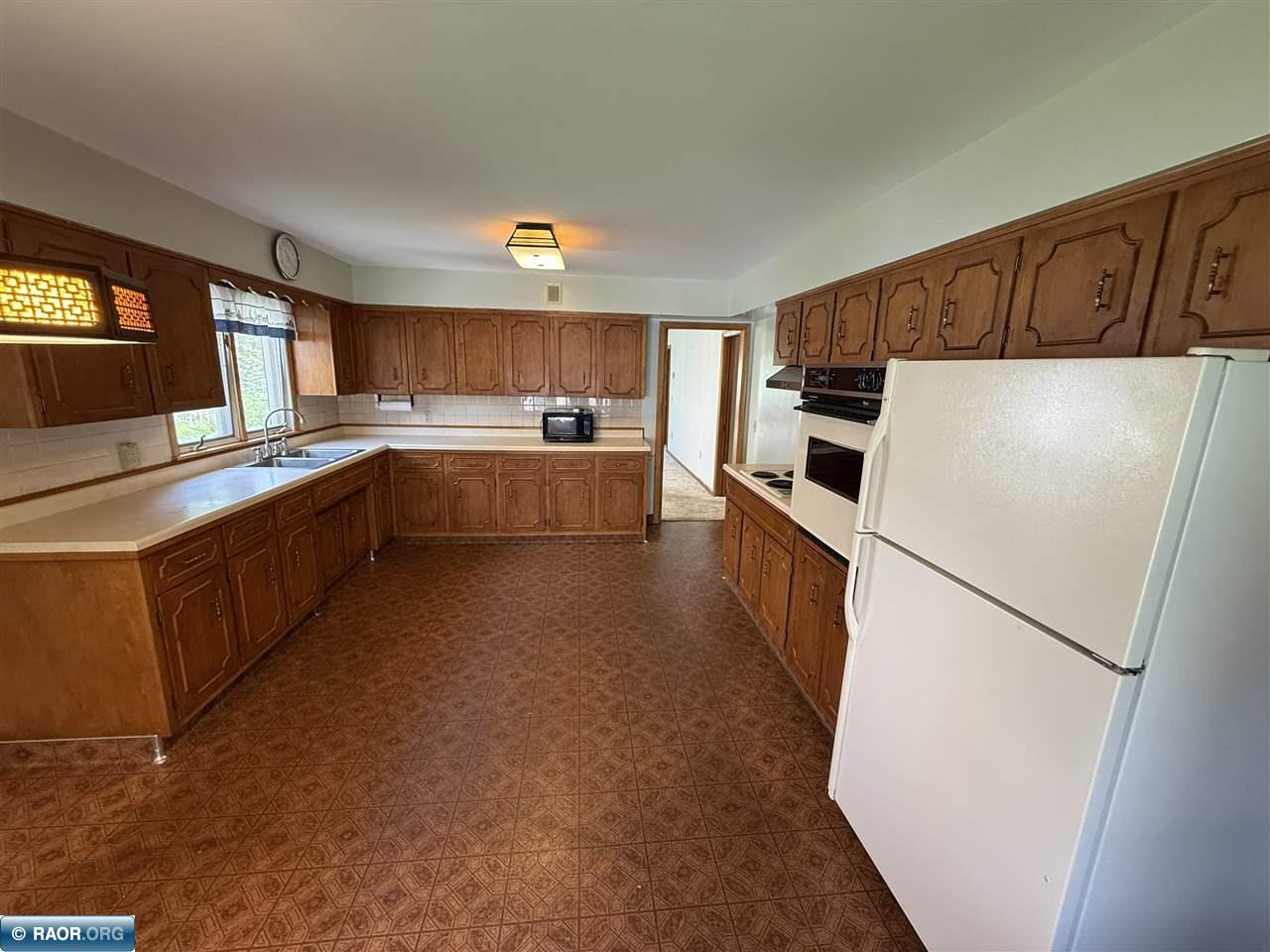 2721 3rd Avenue West Hibbing, MN 55746 - Photo 26 of 50