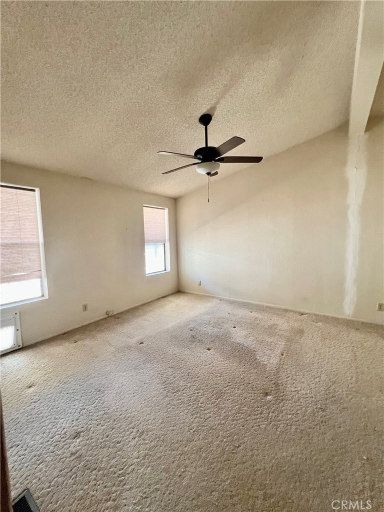 24600 Mountain Avenue, Unit 8 Hemet, CA 92544 - Photo 20 of 60