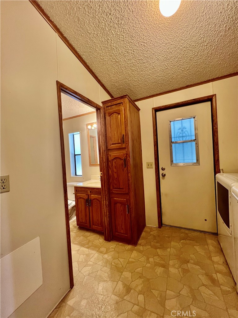 24600 Mountain Avenue, Unit 8 Hemet, CA 92544 - Photo 34 of 60