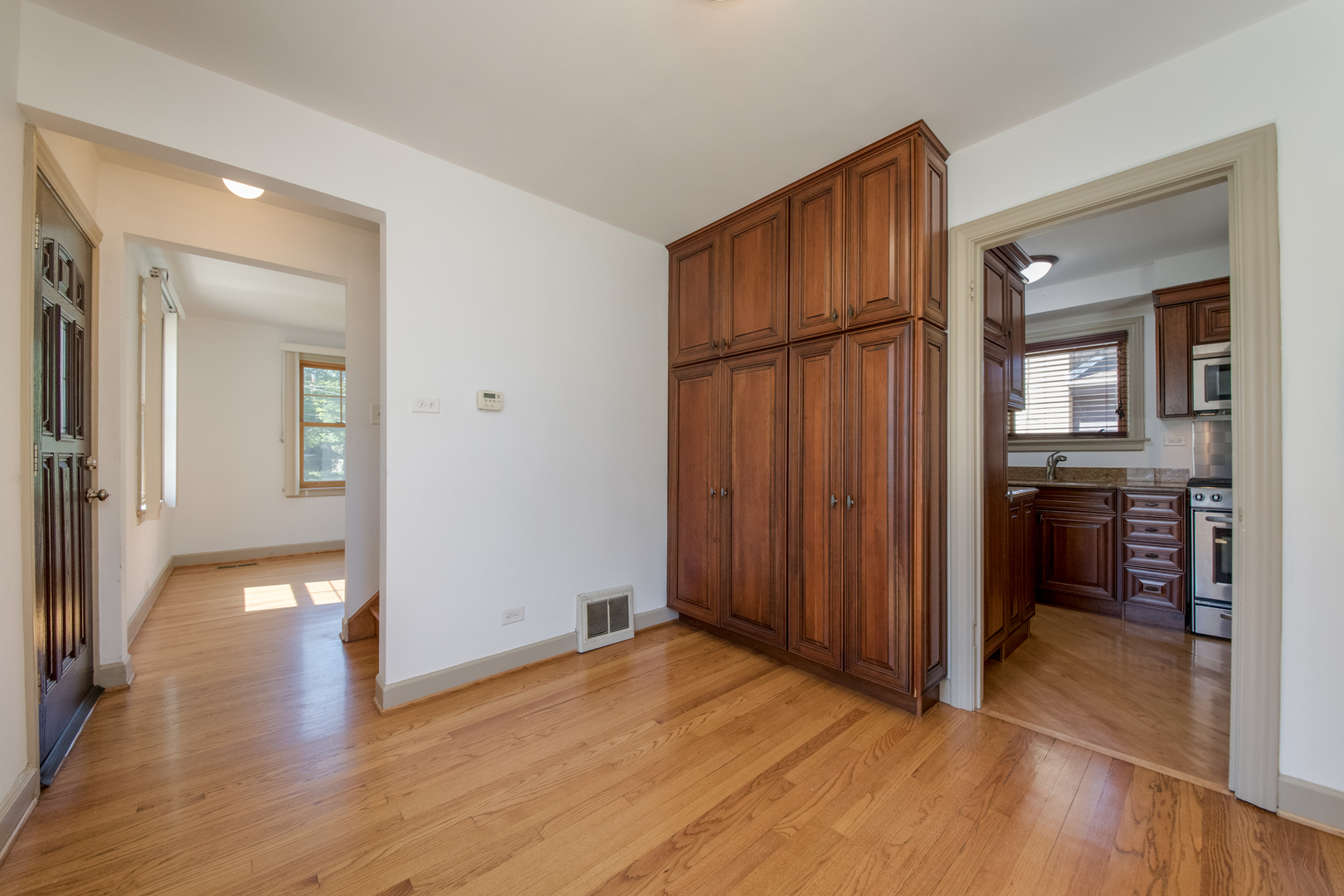 1502 West Talcott Road Park Ridge, IL 60068 - Photo 8 of 21