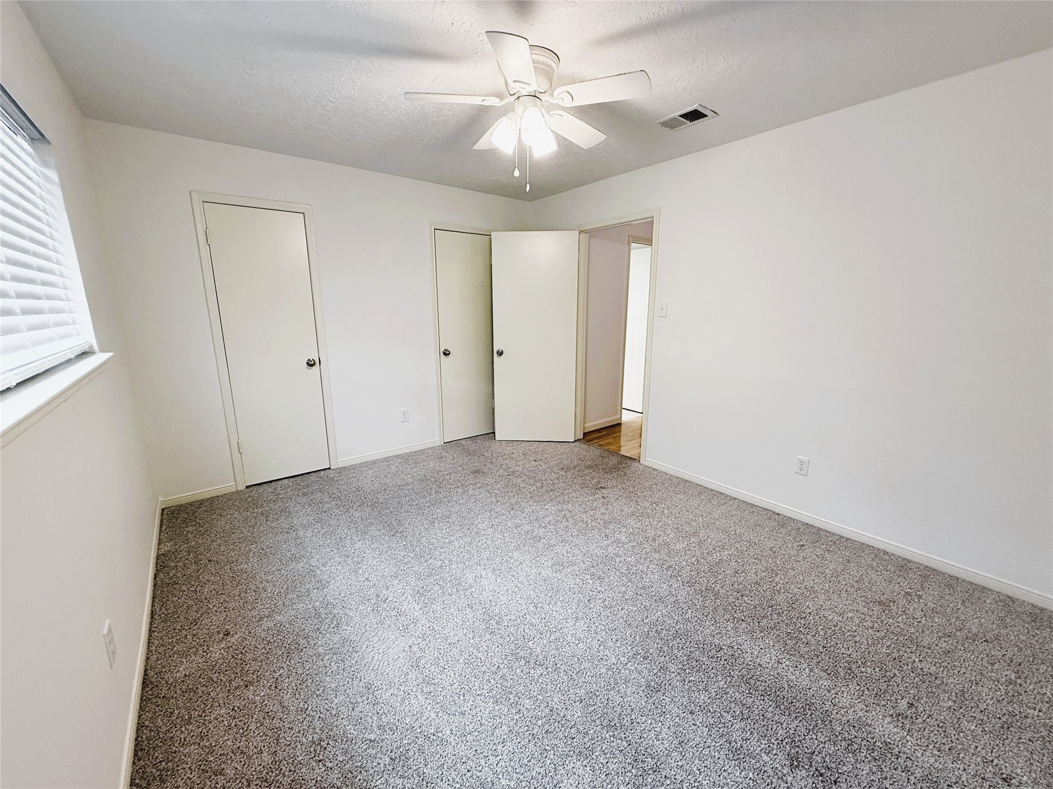 6902 Sandy Knolls Drive Spring, TX 77379 - Photo 18 of 30 first bedroom upstairs