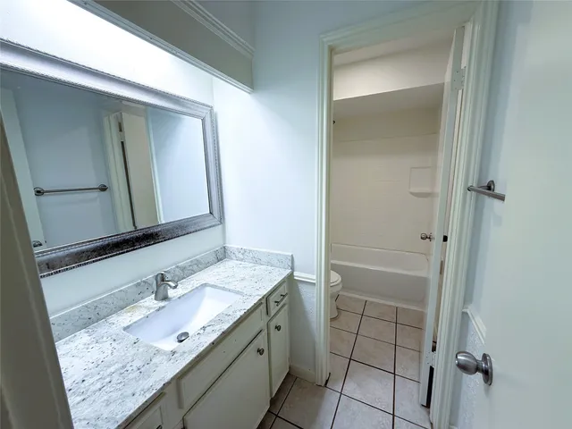 $1,850 | 6902 Sandy Knolls Drive, Spring, TX 77379